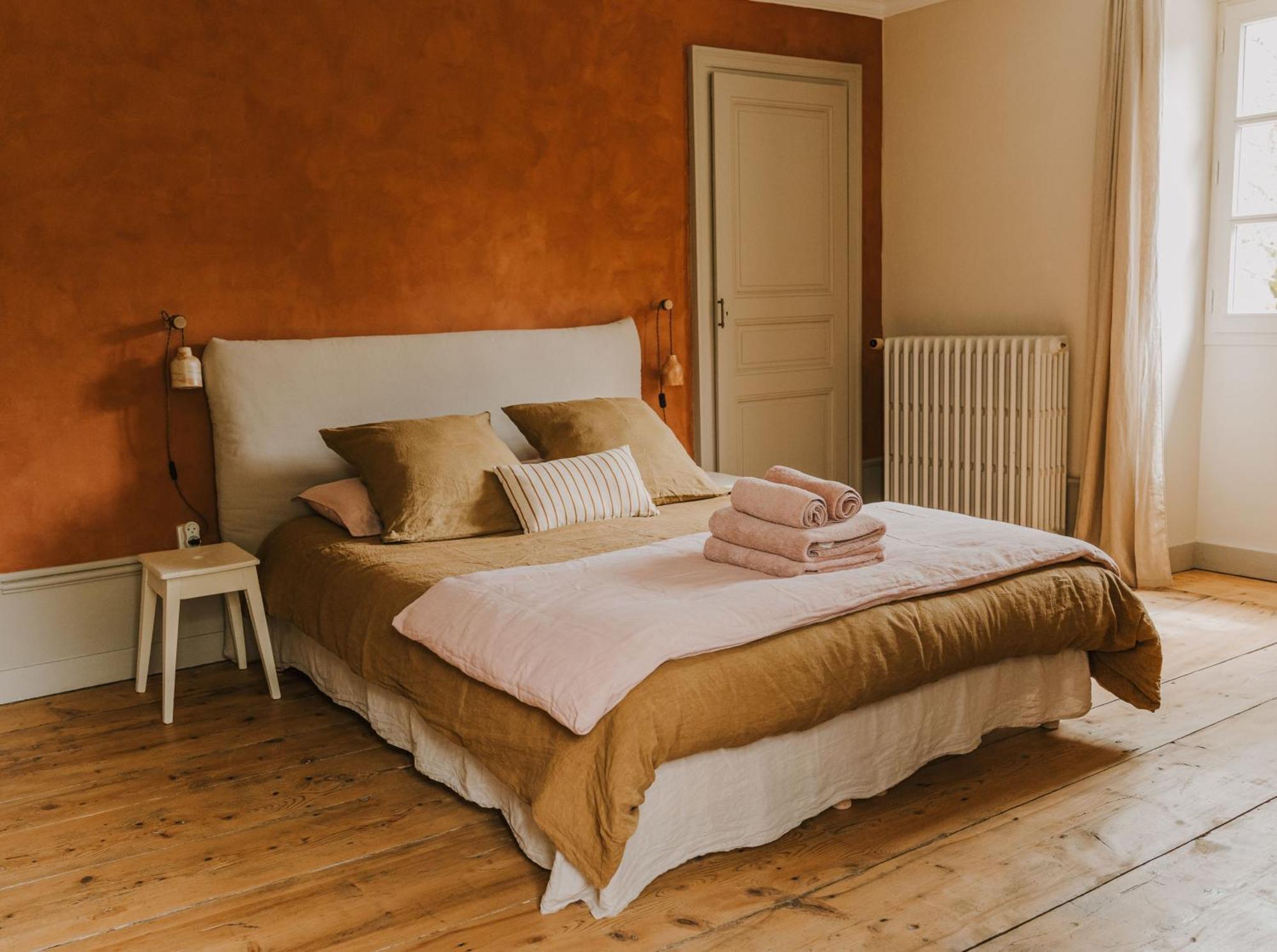 Maison D'Hotes Et Gite De Charme Avec Piscine, La Lhuiseraie Pokoj fotografie